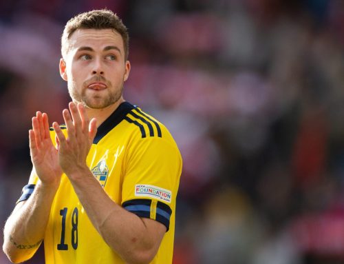 Gudmundsson lugnar efter VM-premiären: Ingen skada