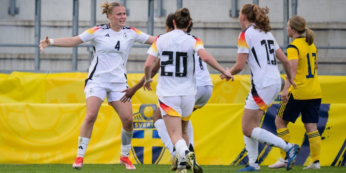 Wu23 Friendlies damer slutställning