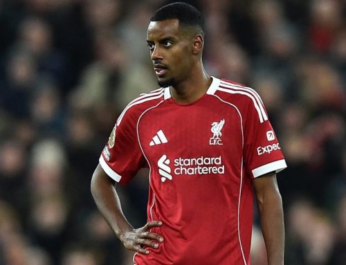 Se här: Alexander Isak tillbaka på fotbollsplanen – men Liverpool föll