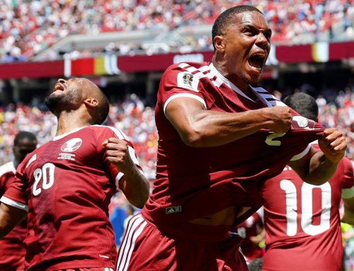 Sent chockmål räddade poäng för Qatar mot dominant Schweiz